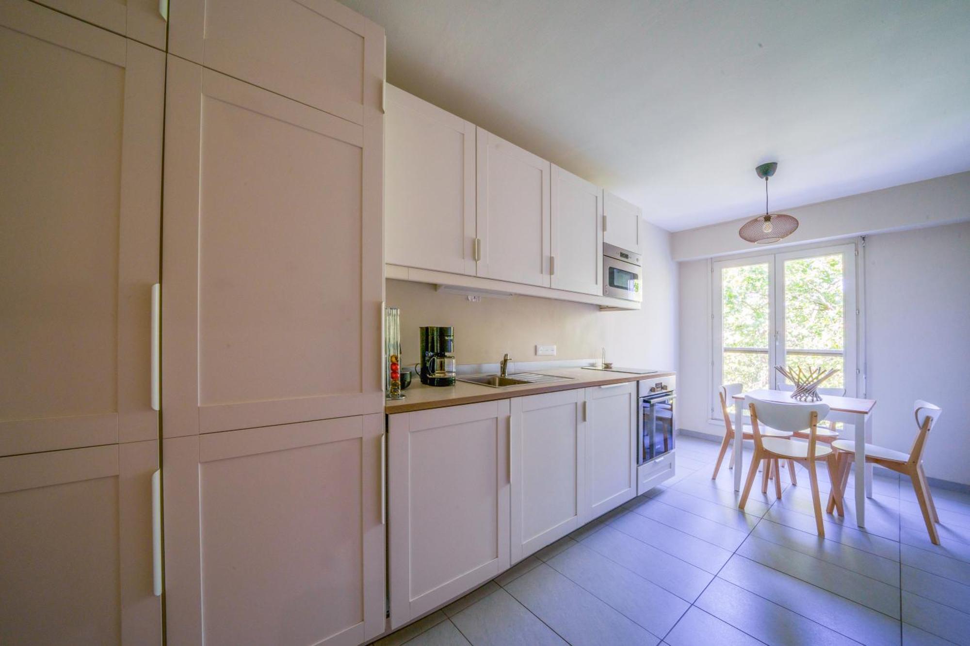 Appartement Tours Centre Avec Parking 4 P Bagian luar foto