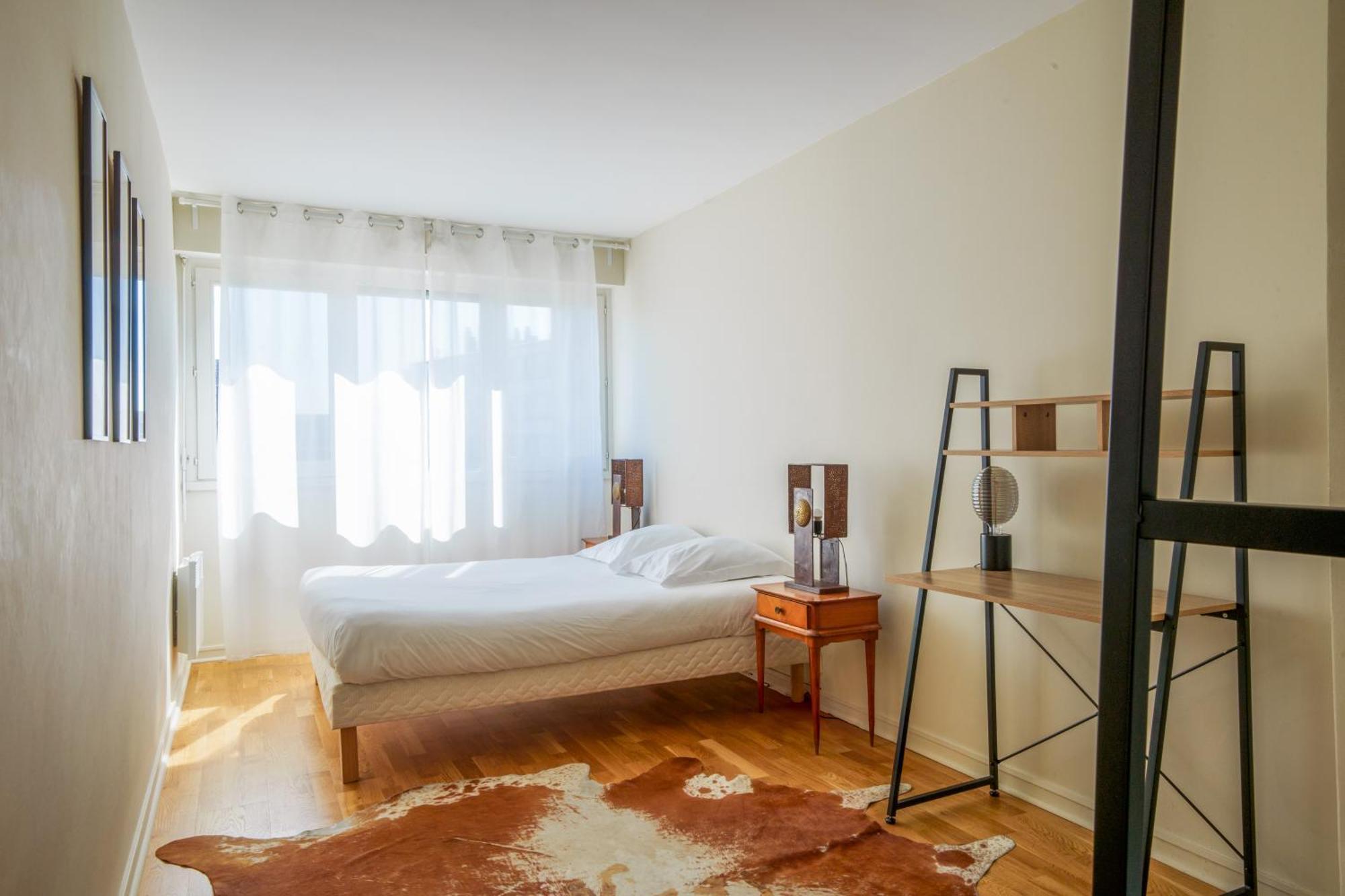 Appartement Tours Centre Avec Parking 4 P Bagian luar foto